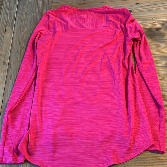 Athleta Long Sleeve Tee Shirt Small - Picture 5 of 5